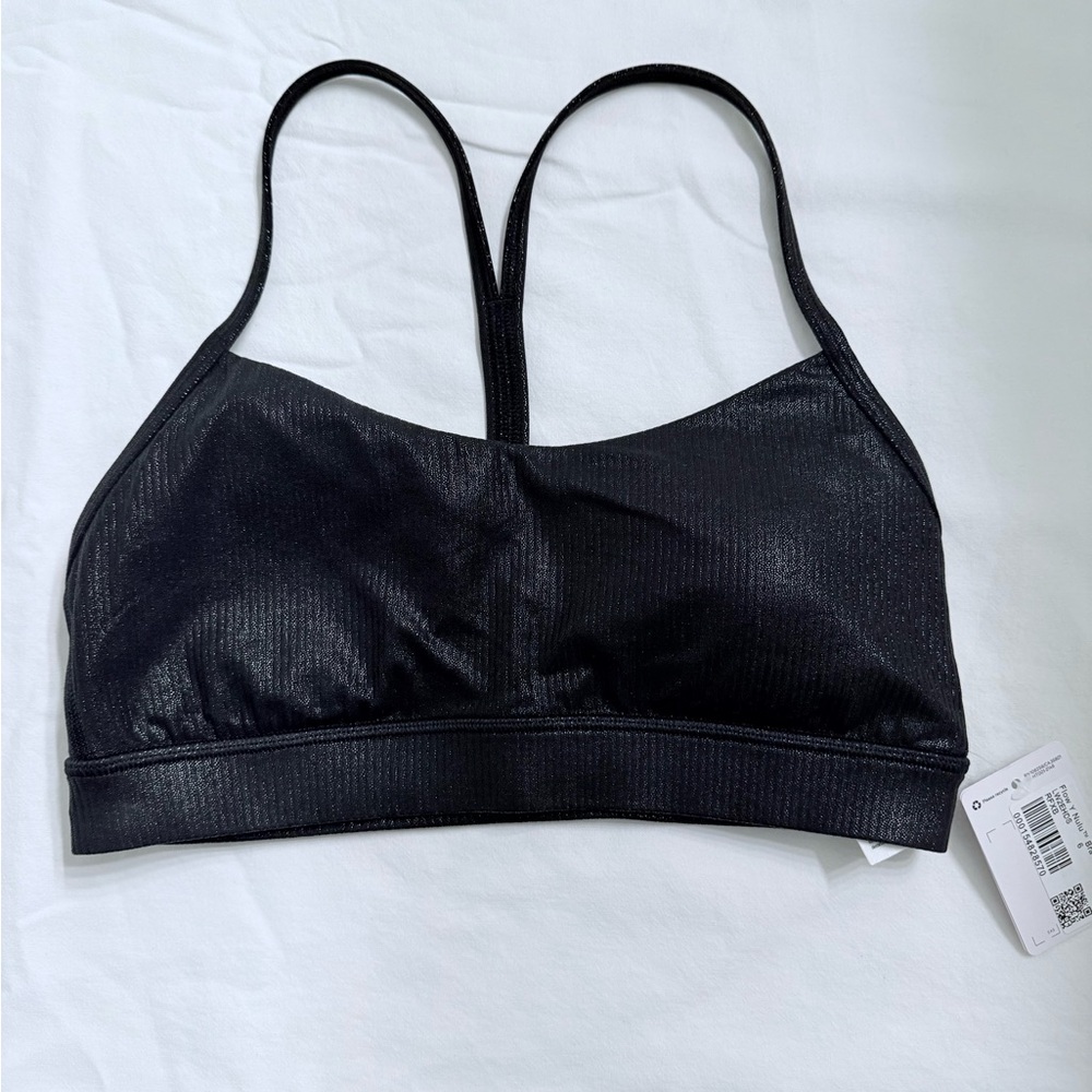 Rare Lululemon Nulu Ribbed Shiny Sports Bra. Size 6. NWT